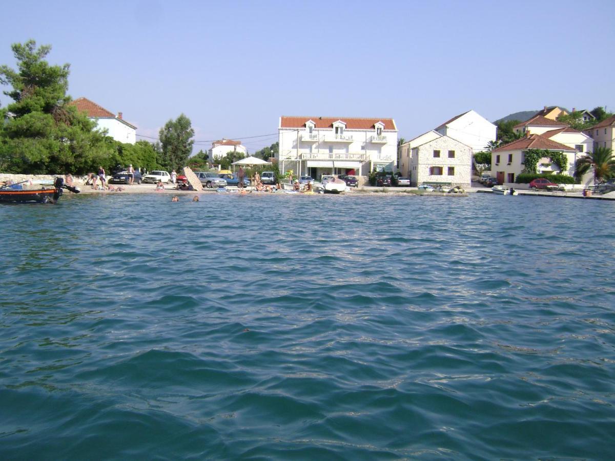 Villa Menalo Hodilje Dış mekan fotoğraf